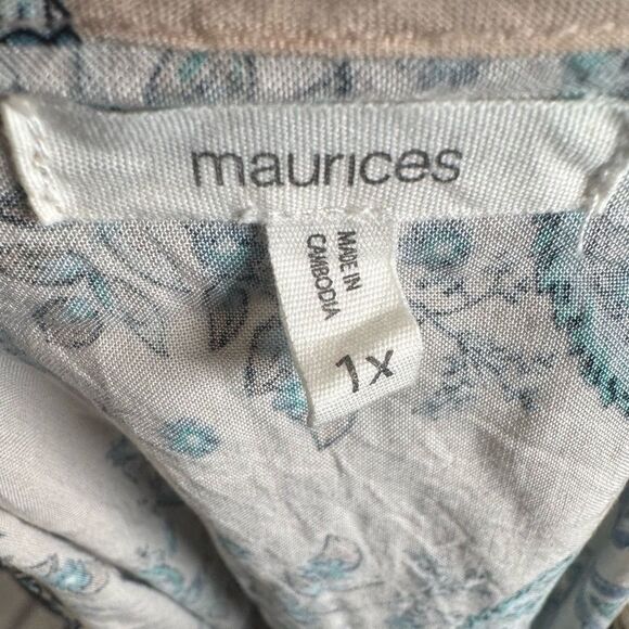 Maurice’s cream and aqua blue boho paisley faux wrap top size 1X - Picture 6 of 8